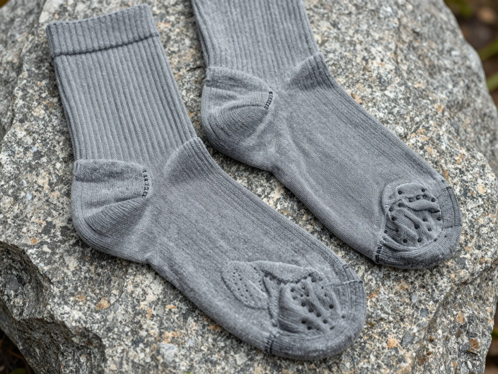 Moisture wicking and cushioned hiking socks