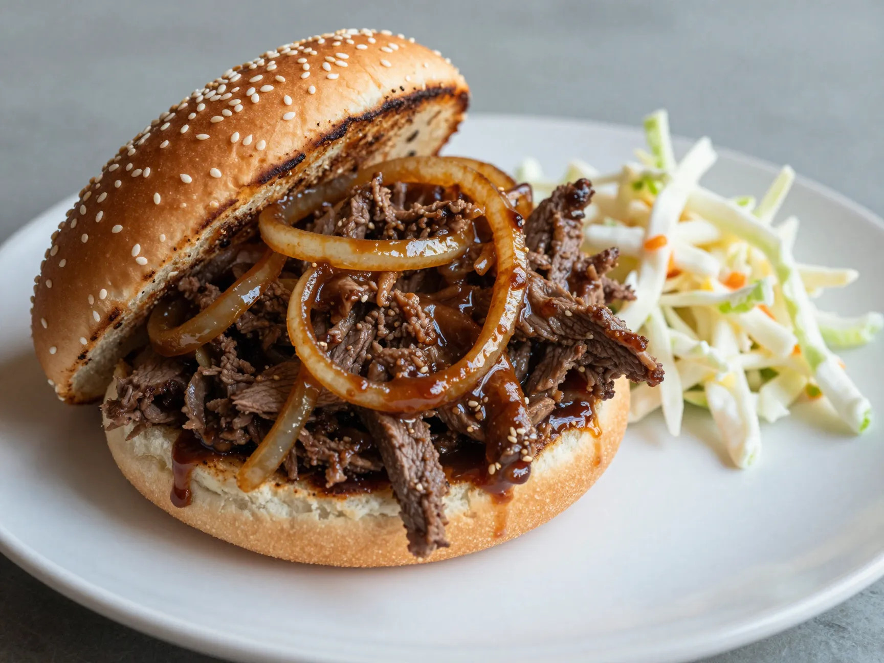 Bbq onion deer steak
