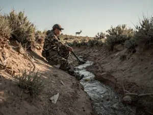 Read more about the article 9 Proven Pronghorn Antelope Hunting Tips for Western Plains Success
