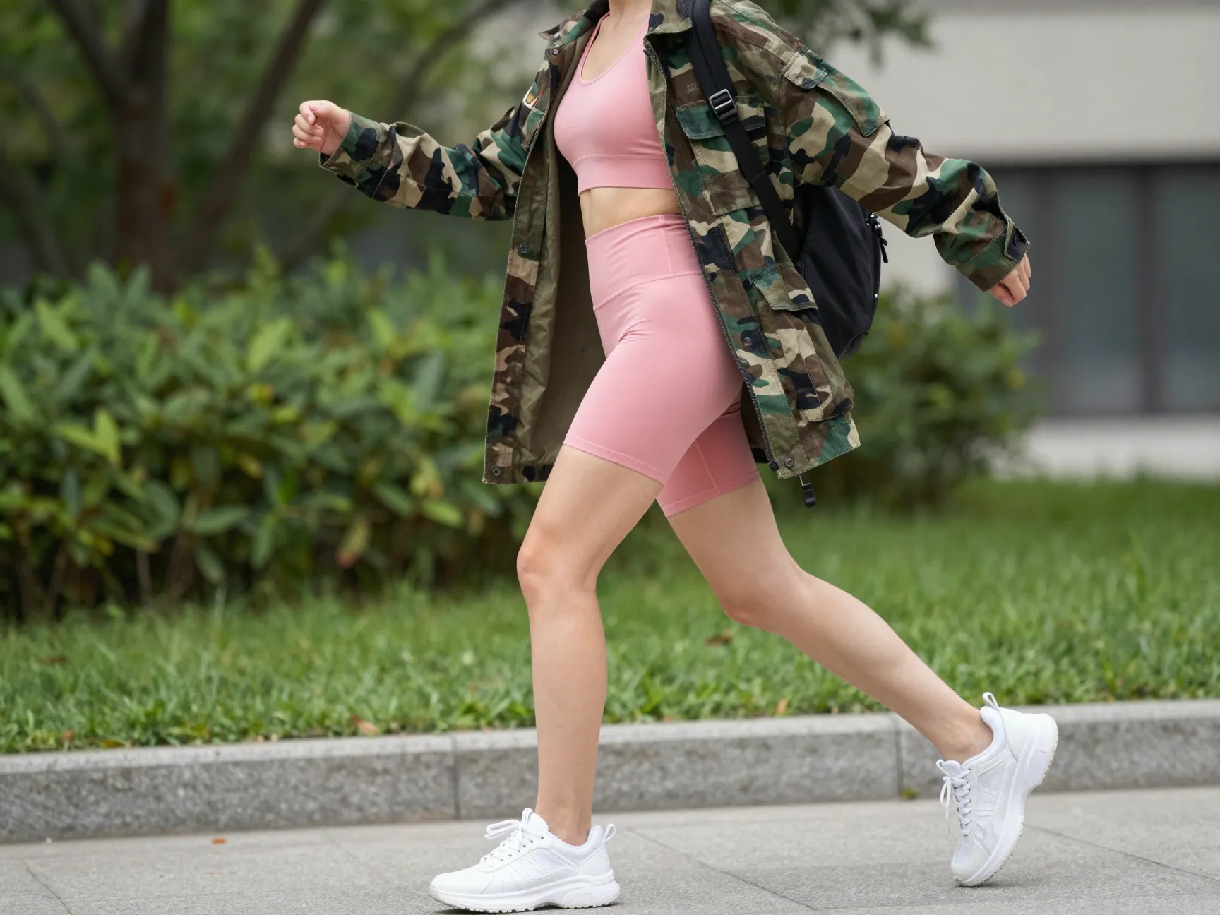 Read more about the article 9 Stylish Pink and Camo Outfit Combinations for a Bold Look
